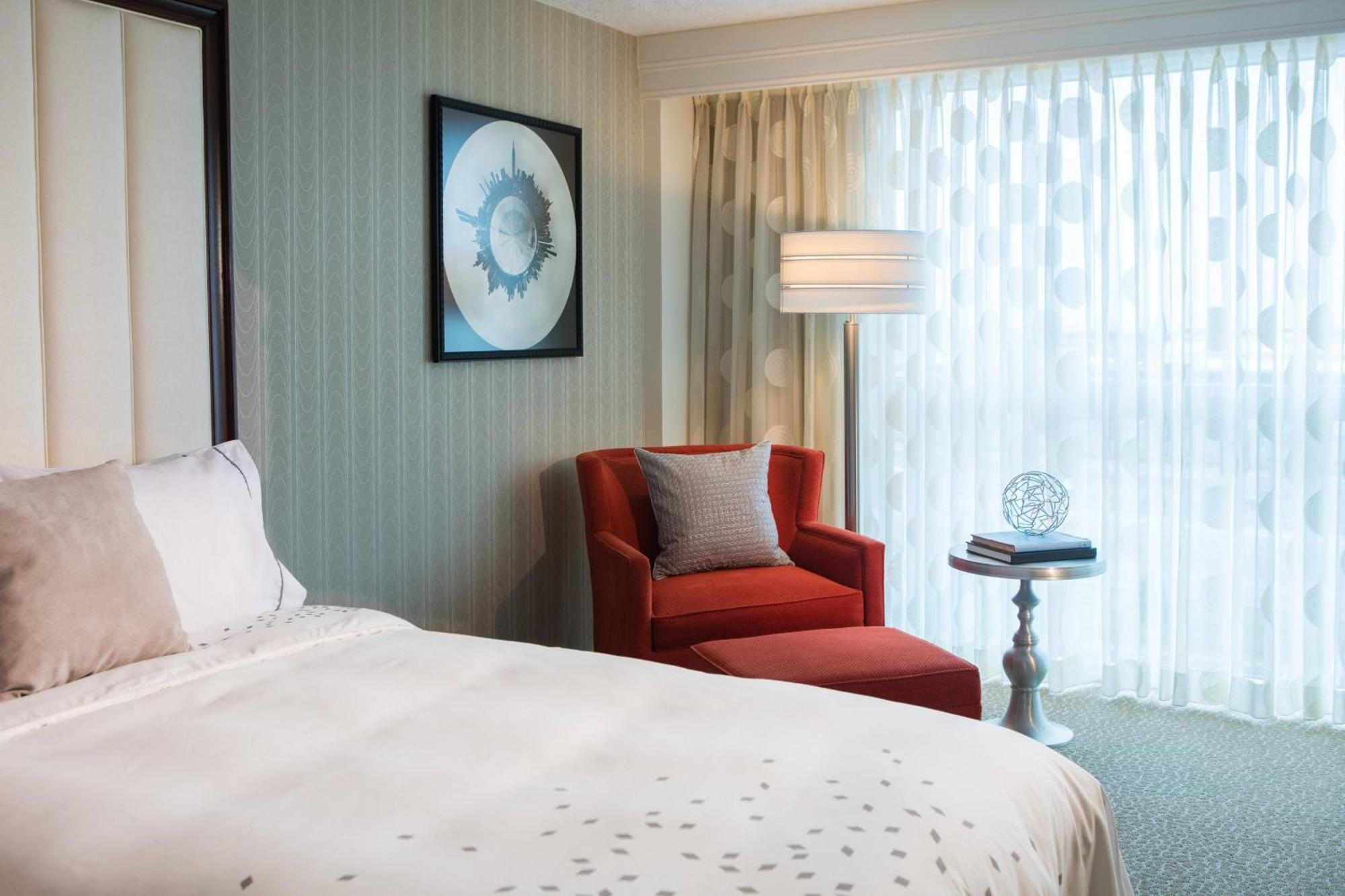 Renaissance Newark Airport Hotel Elizabeth Exterior photo