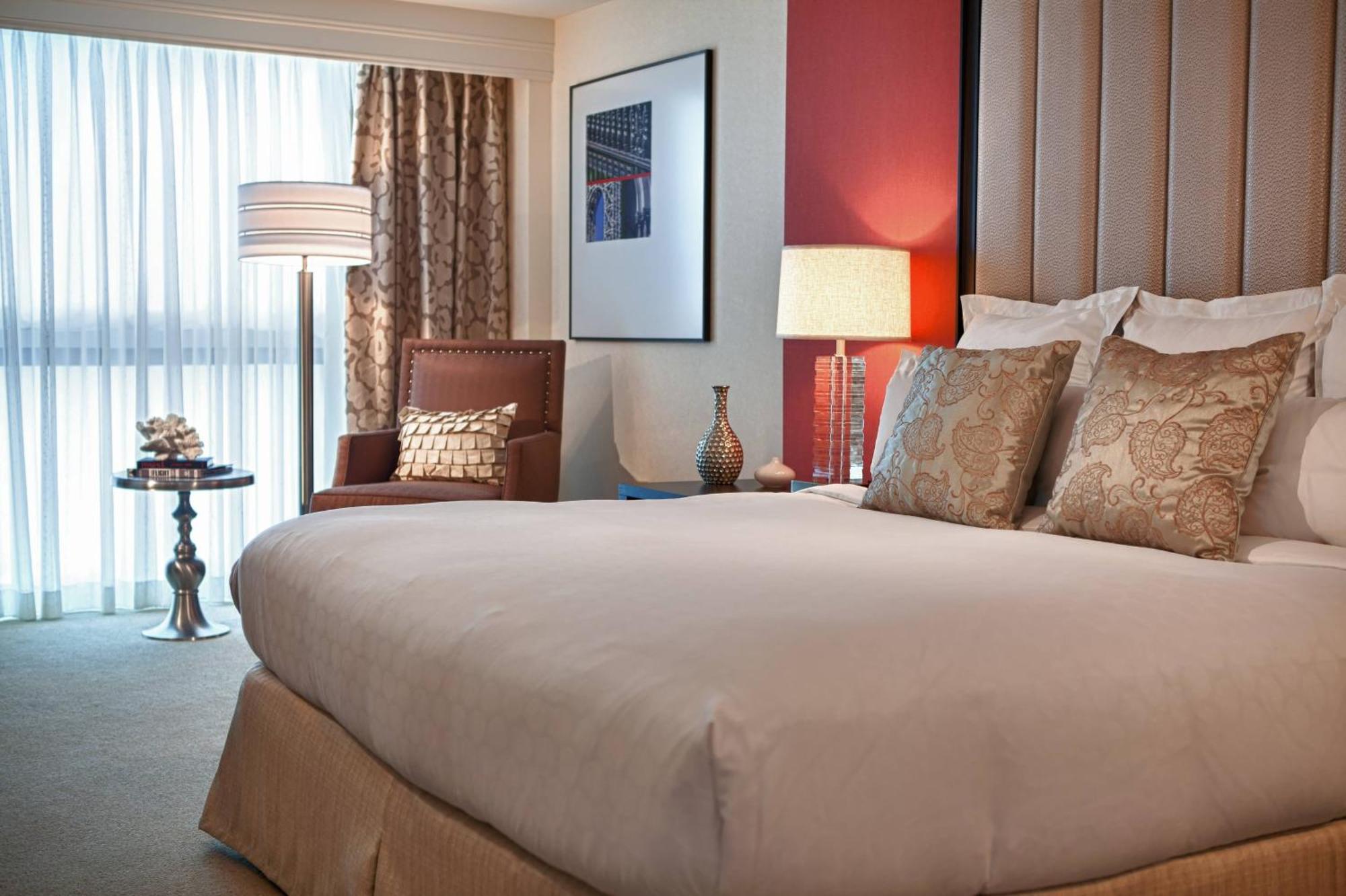 Renaissance Newark Airport Hotel Elizabeth Exterior photo