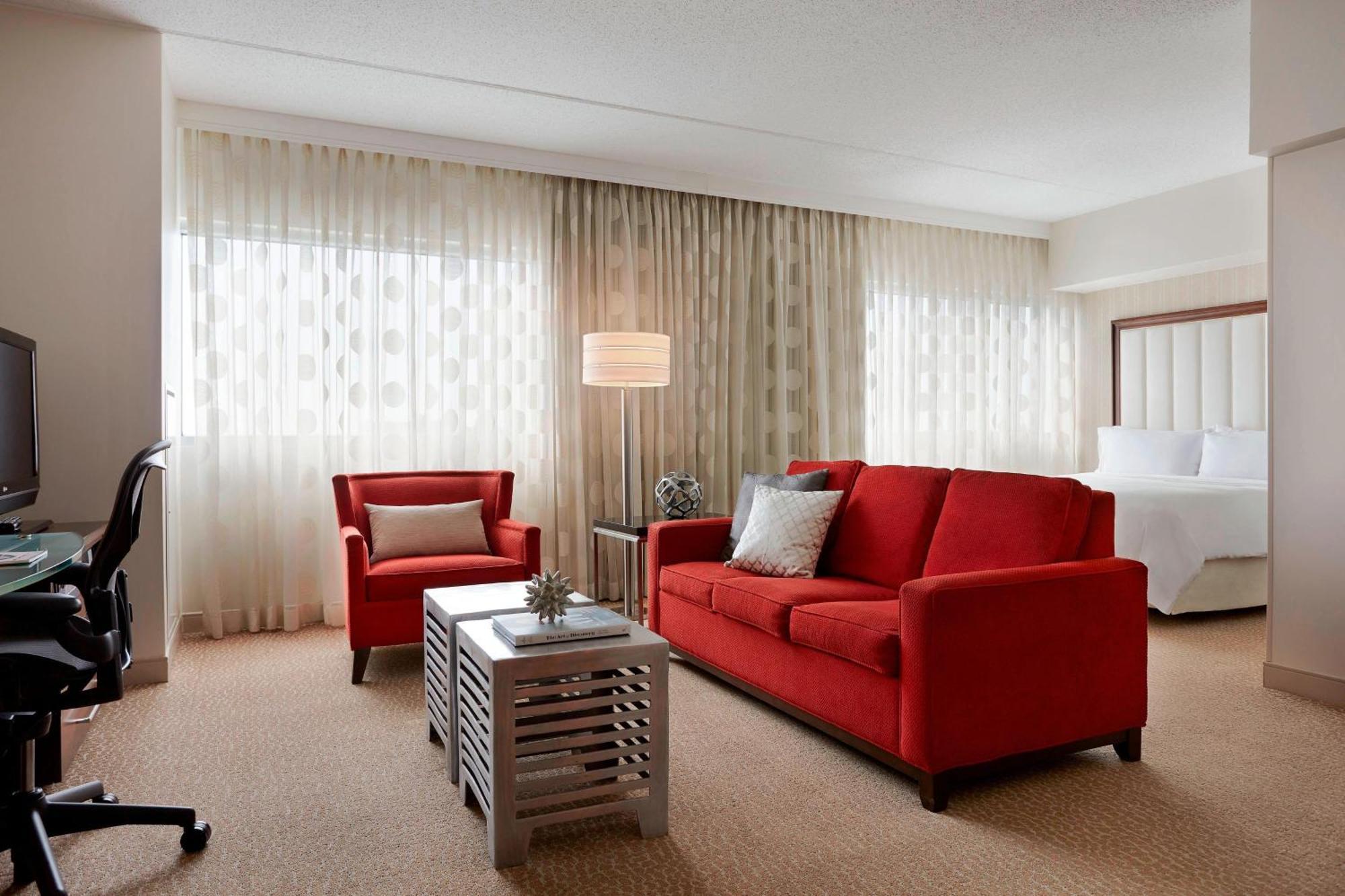 Renaissance Newark Airport Hotel Elizabeth Exterior photo