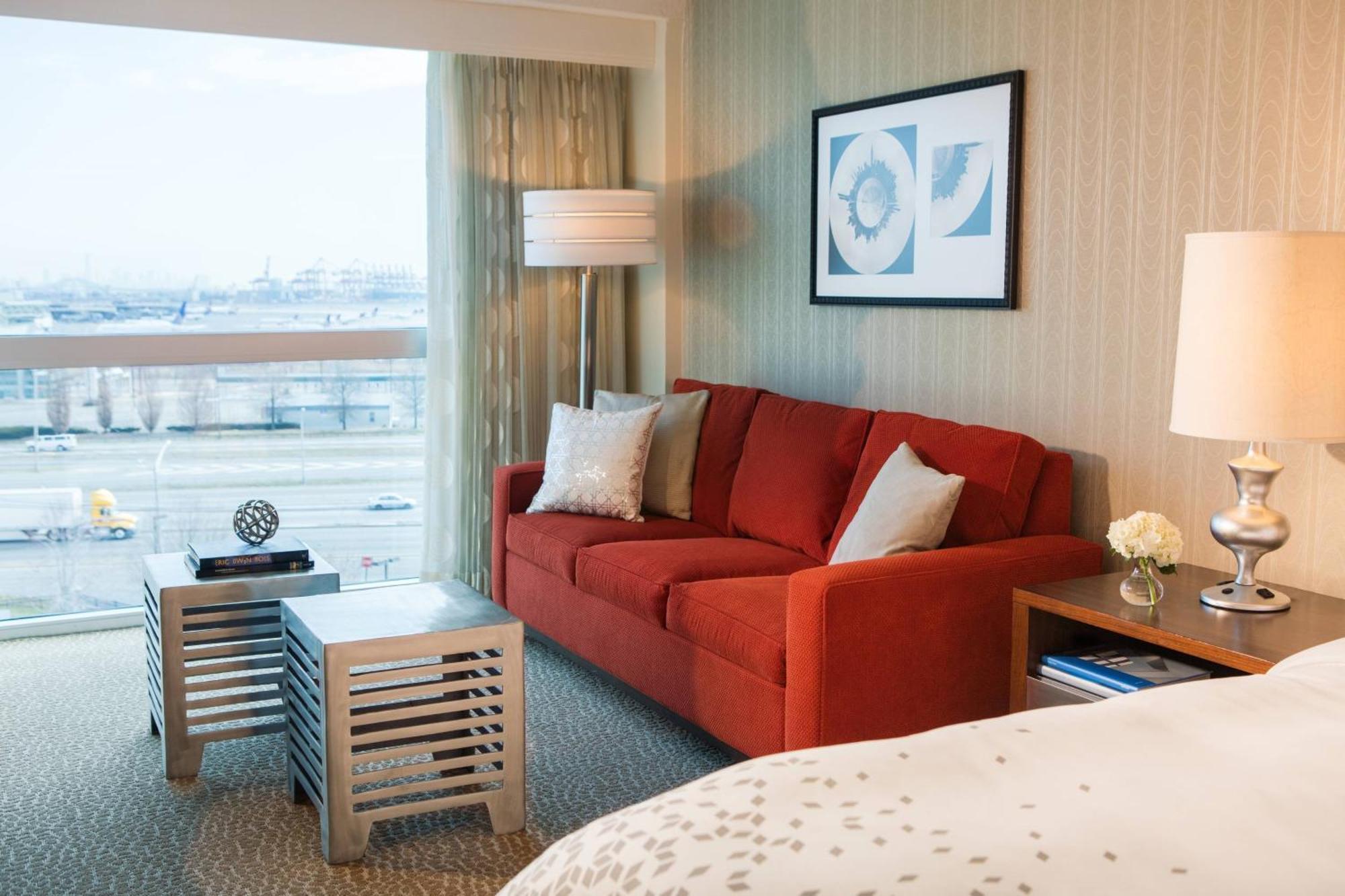 Renaissance Newark Airport Hotel Elizabeth Exterior photo