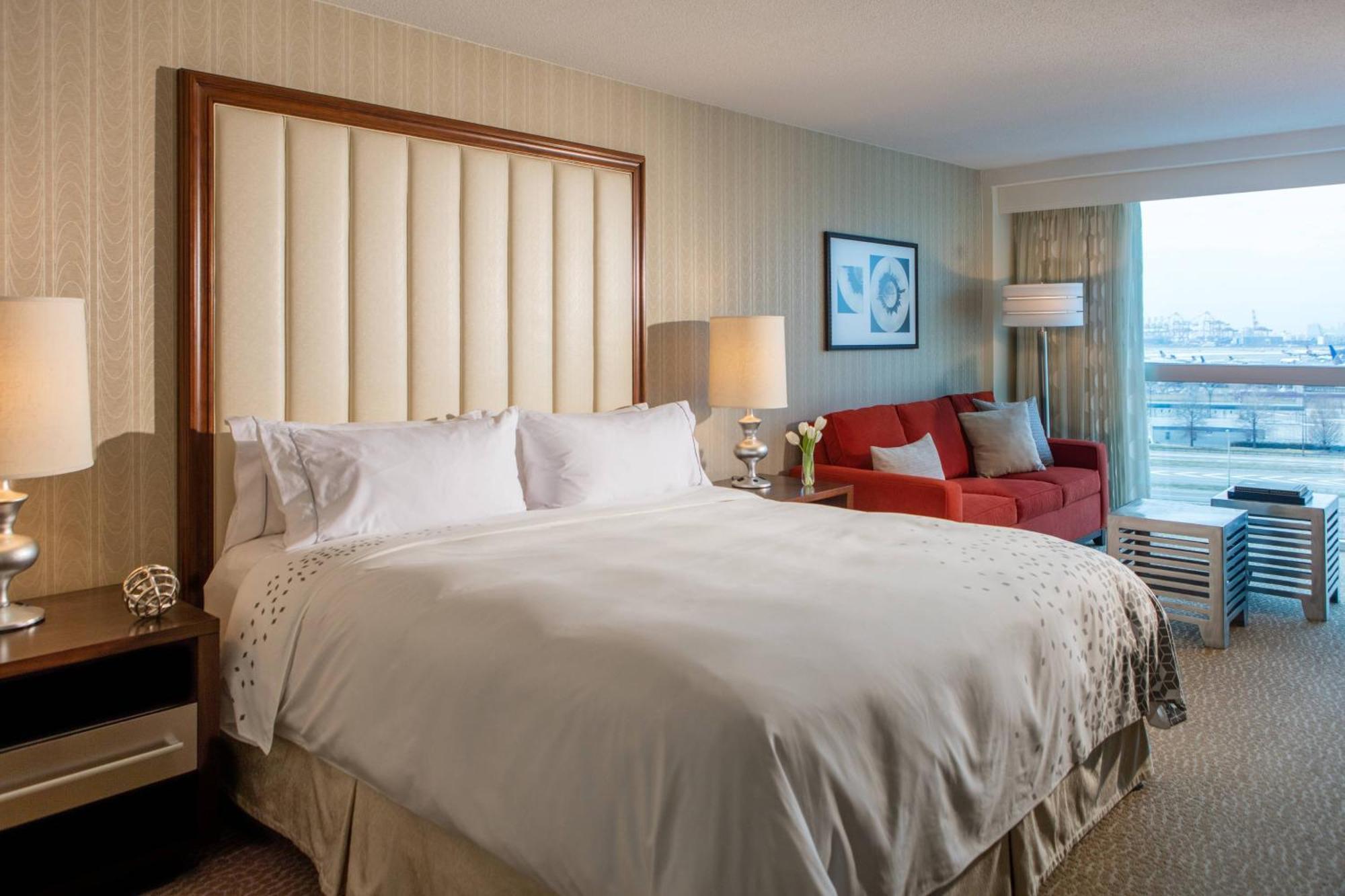 Renaissance Newark Airport Hotel Elizabeth Exterior photo
